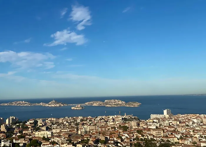 Votre Ecrin Pour Un Agreable Sejour A Marseille !